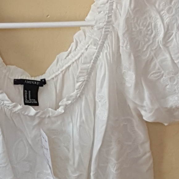 FOREVER 21 Off White Cream Blouse - Picture 7 of 8